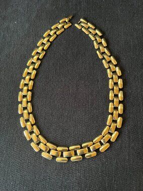 Vintage gold-tone Trifari or Napier choker